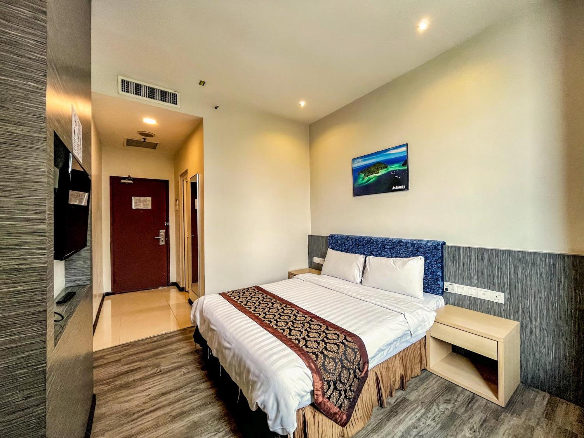 Courtyard Hotel 1Borneo Kota Kinabalu Eksteriør billede